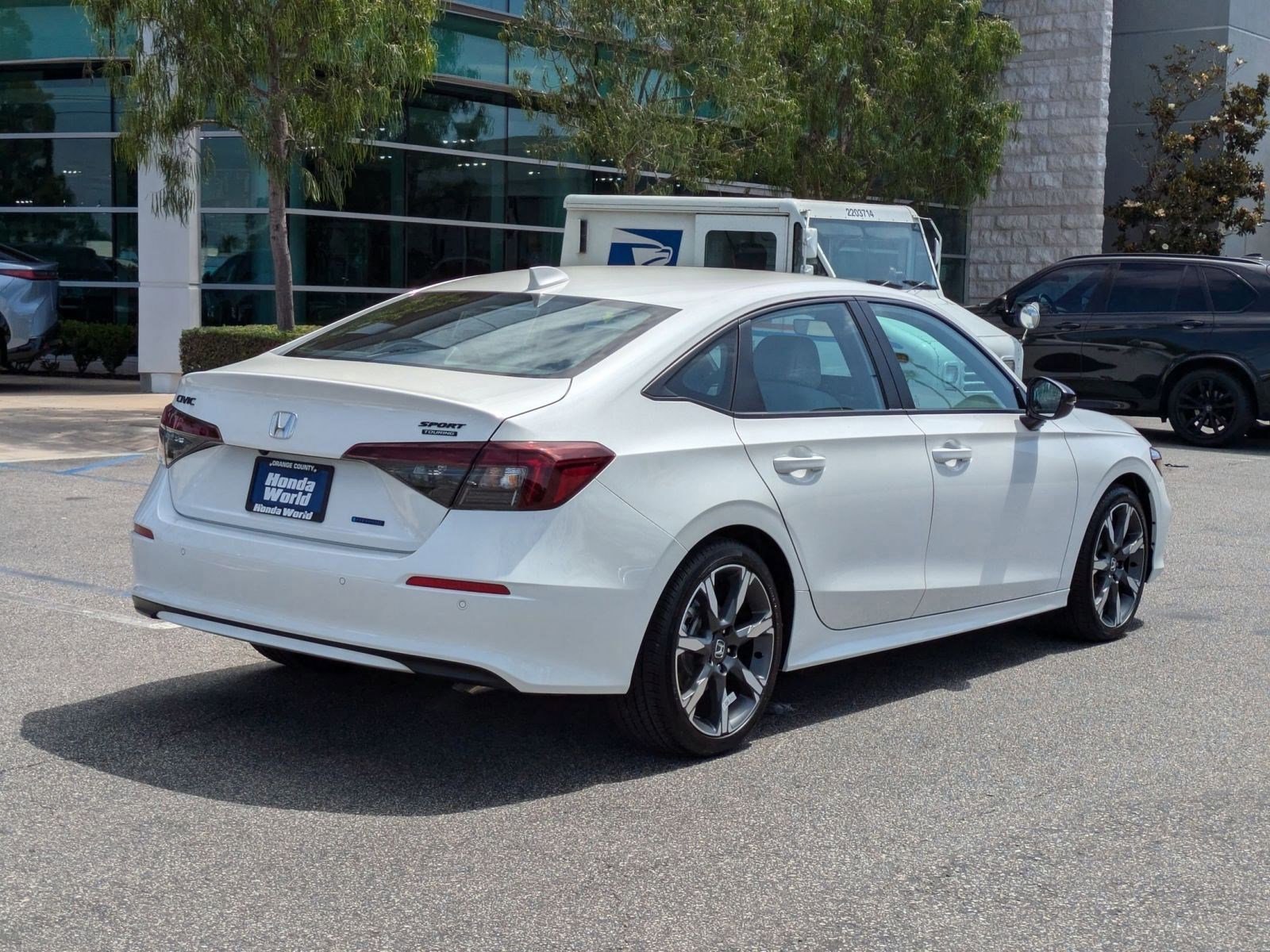 2026 Honda Civic Hybrid Sport Touring photo 4