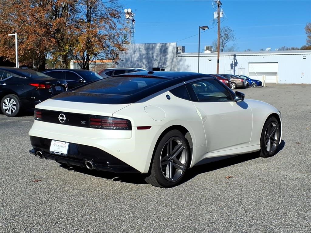 2025 Nissan Z Sport photo 3