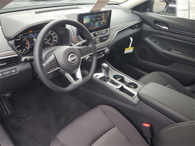 2025 Nissan Altima SV Special Edition photo 7