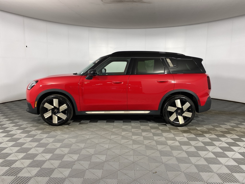 2025 Mini Cooper S Iconic photo 4