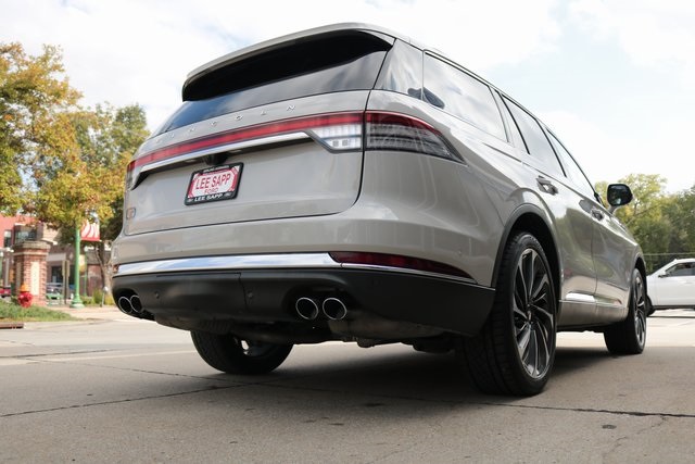 2020 Lincoln Aviator Reserve photo 12