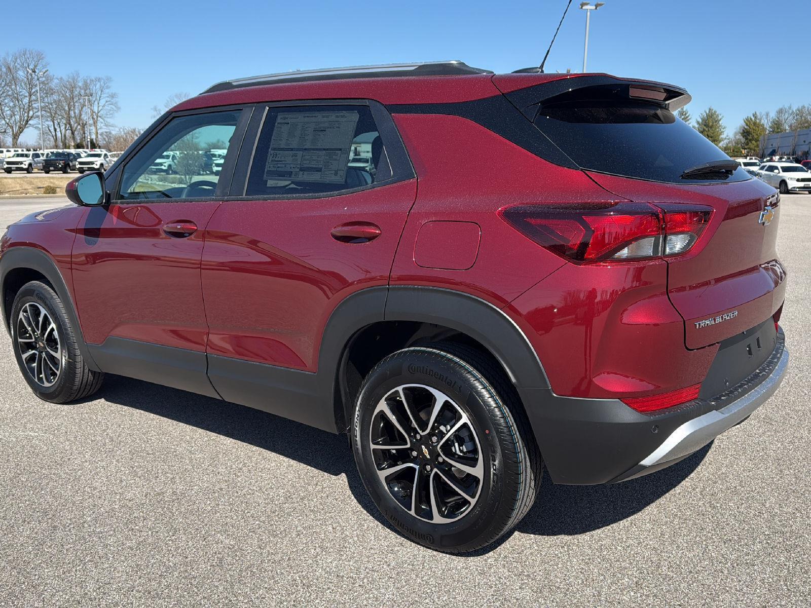 2025 Chevrolet Trailblazer LT photo 7