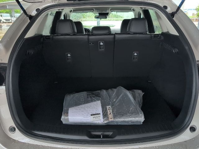 2025 Mazda CX-5 2.5 Select photo 9