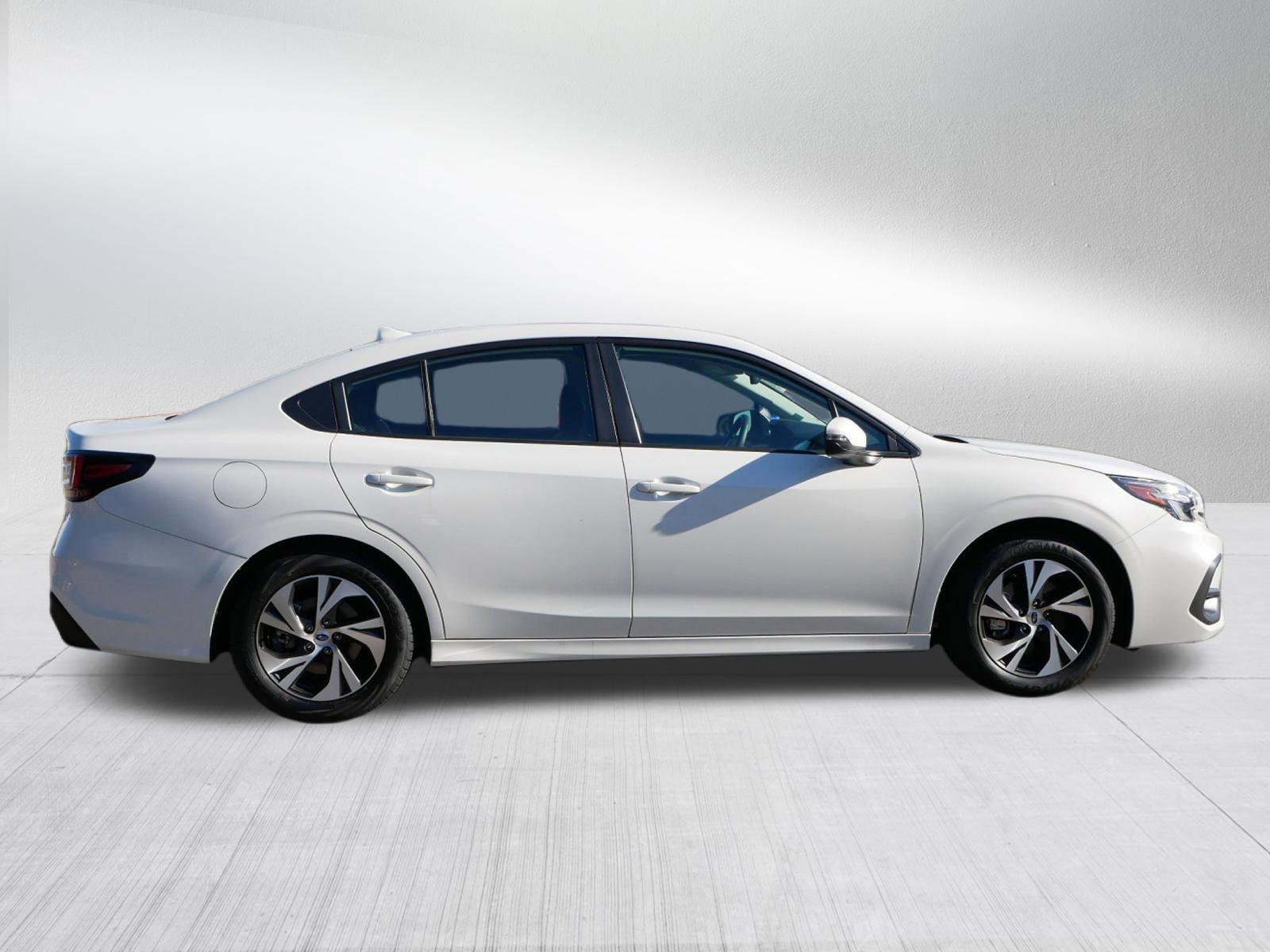 2025 Subaru Legacy Premium photo 8