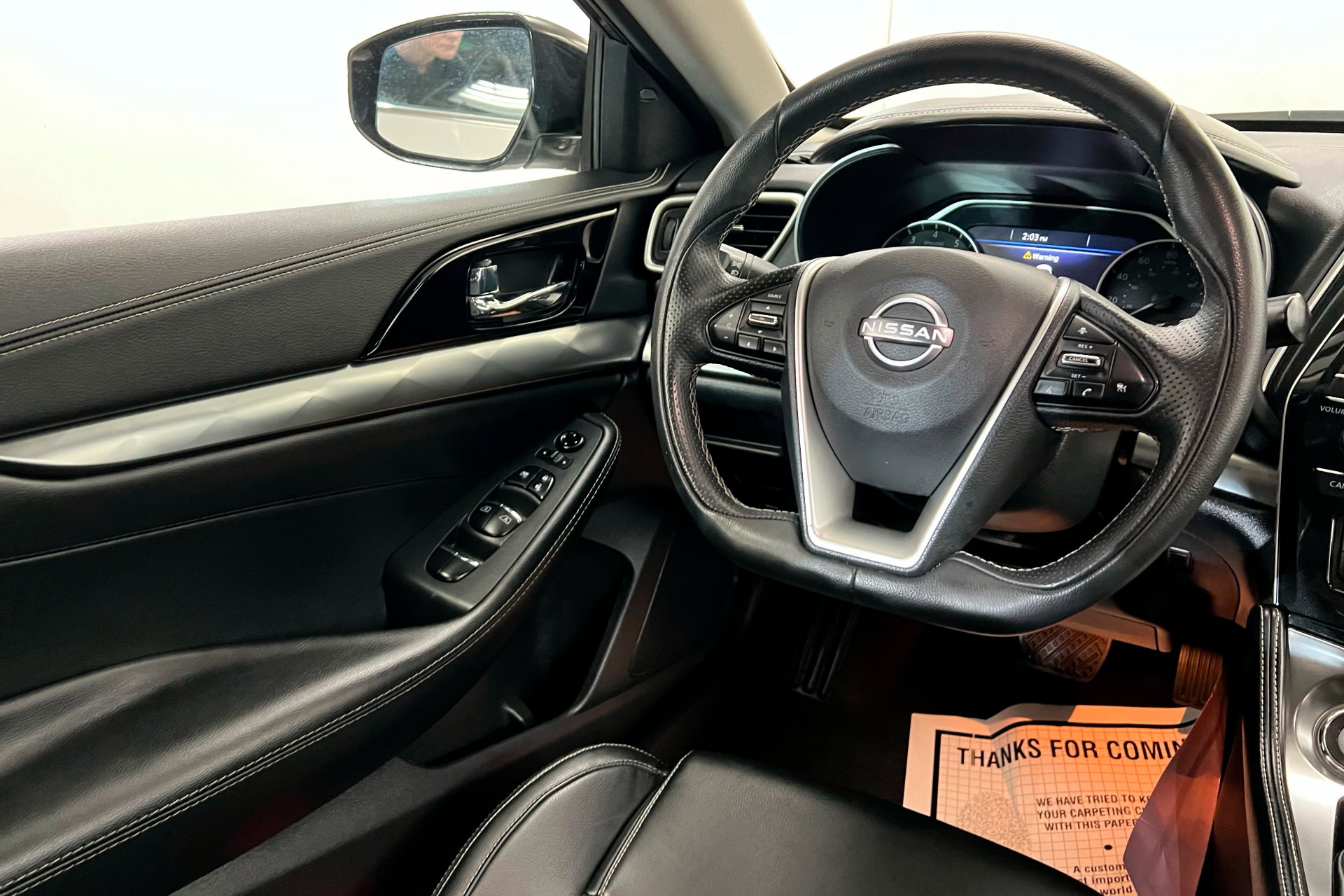 2023 Nissan Maxima SV photo 11