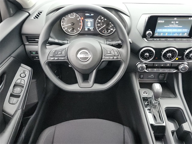 2025 Nissan Sentra S photo 7