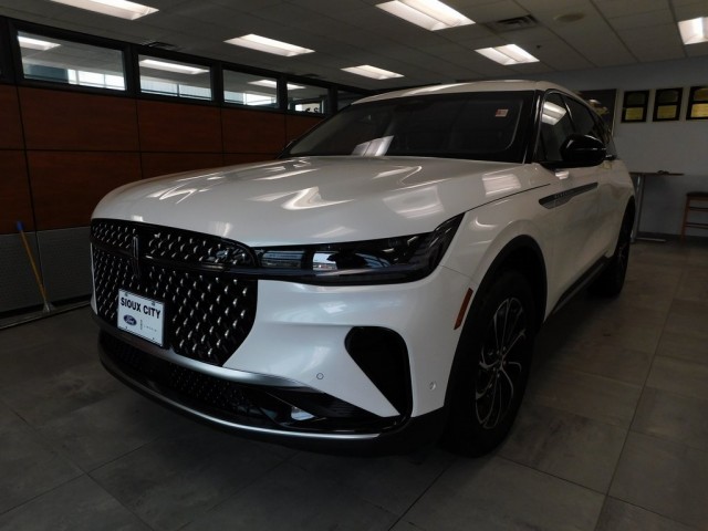 2024 Lincoln Nautilus Premiere's photo