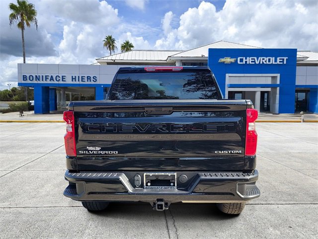 2026 Chevrolet Silverado 1500 Custom photo 4