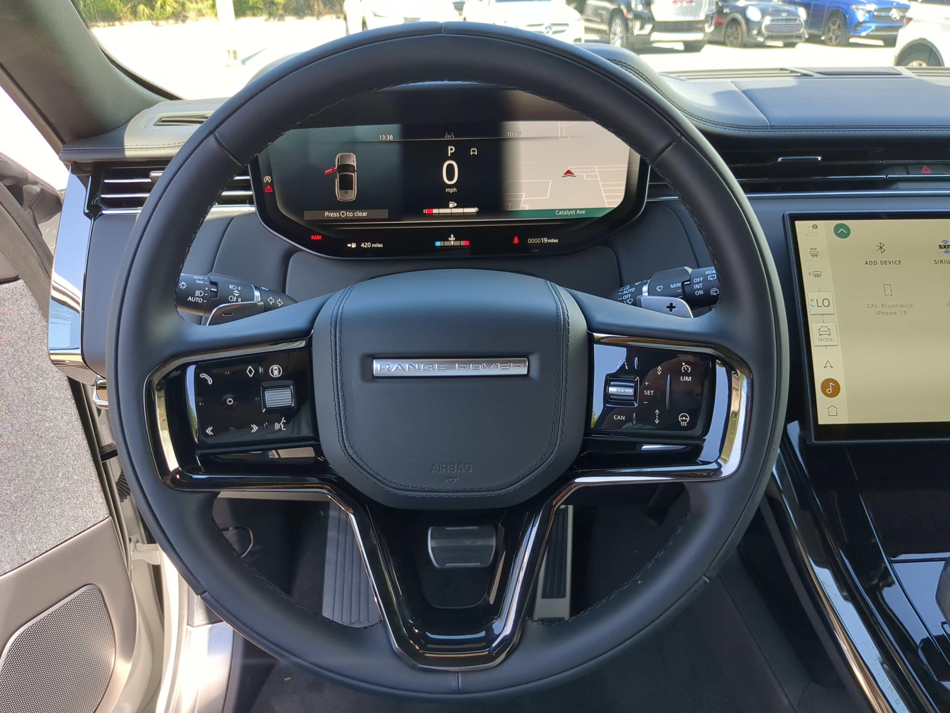 2025 Land Rover Range Rover Sport SE photo 9