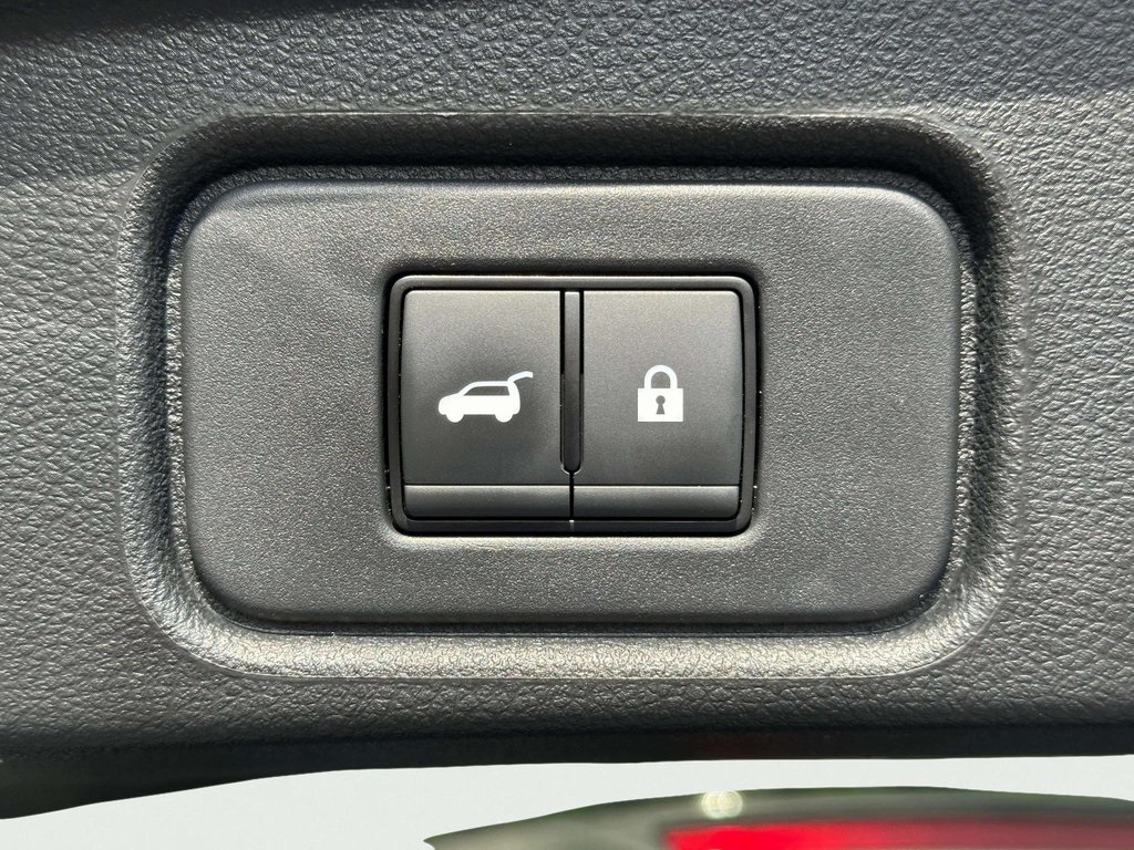 2024 Nissan Pathfinder SL photo 27