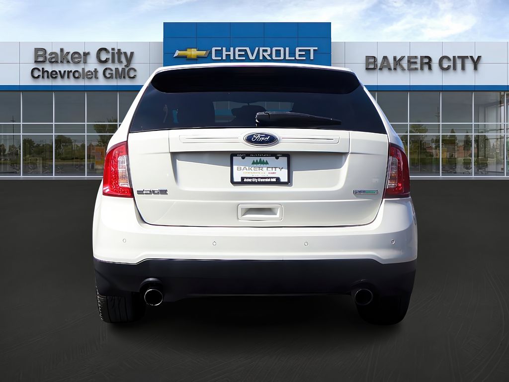 2013 Ford Edge SE photo 3