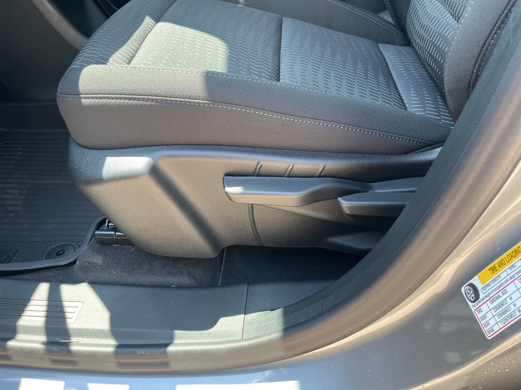 2026 Chevrolet Equinox LT photo 14