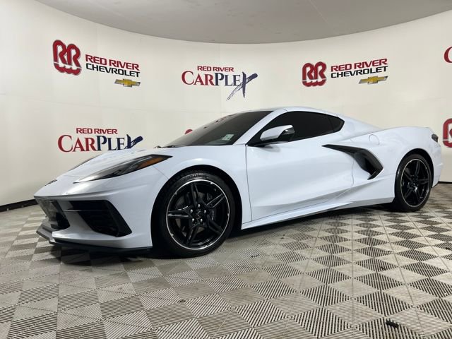 2024 Chevrolet Corvette Stingray 1LT photo 2