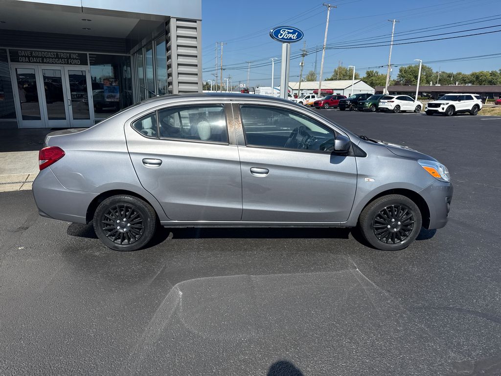 2017 Mitsubishi Mirage G4 ES photo 8