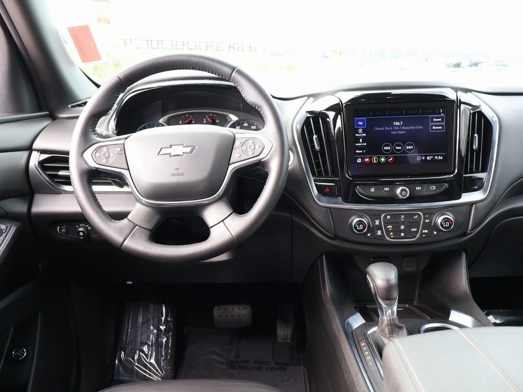 2022 Chevrolet Traverse Leather photo 20