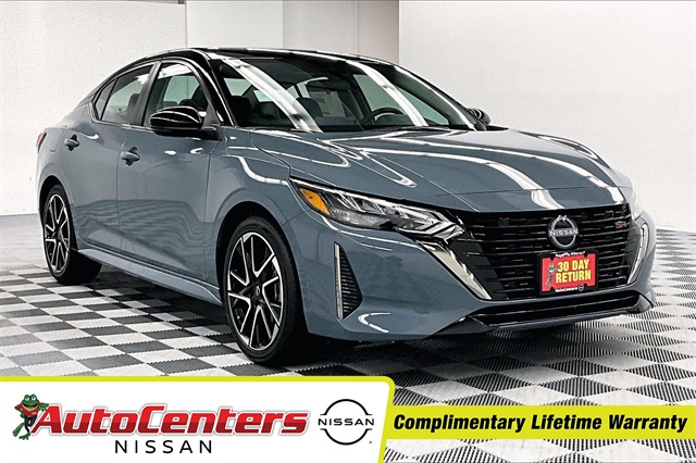 2025 Nissan Sentra SR's photo