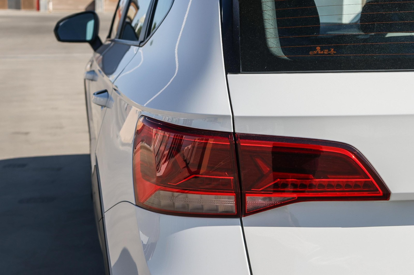 2022 Volkswagen Taos S photo 7