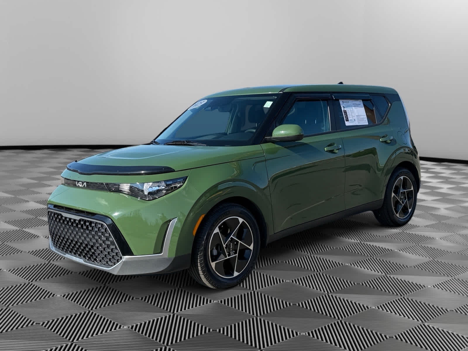 2023 Kia Soul EX's photo