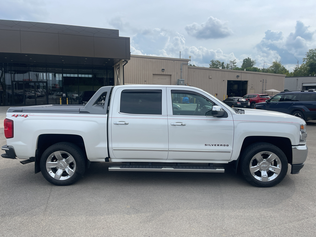 2018 Chevrolet Silverado 1500 LTZ photo 3