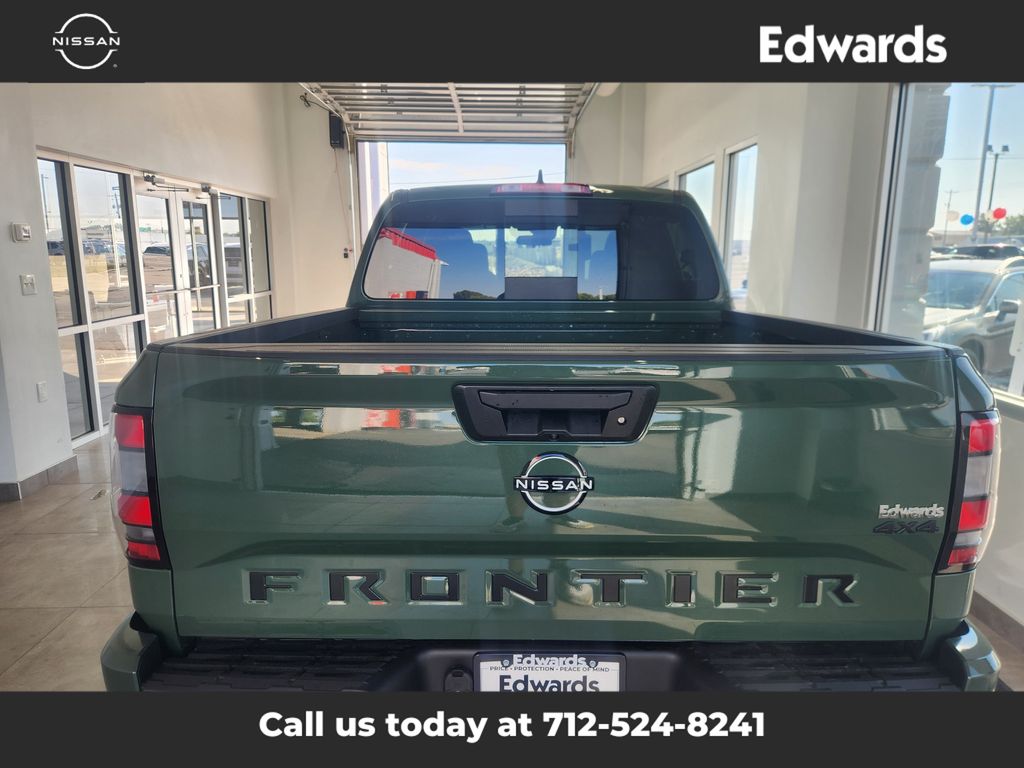 2026 Nissan Frontier SV photo 7