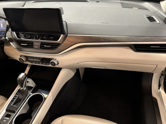2023 Nissan Altima 2.5 SL photo 18