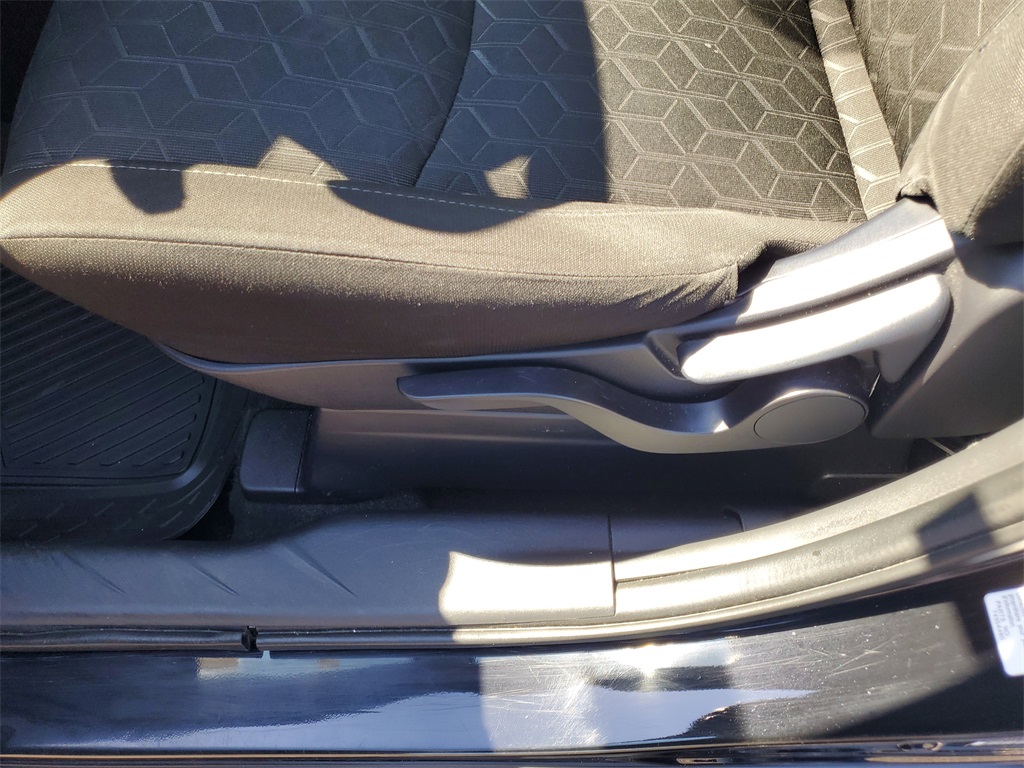 2021 Mitsubishi Outlander Sport ES photo 14