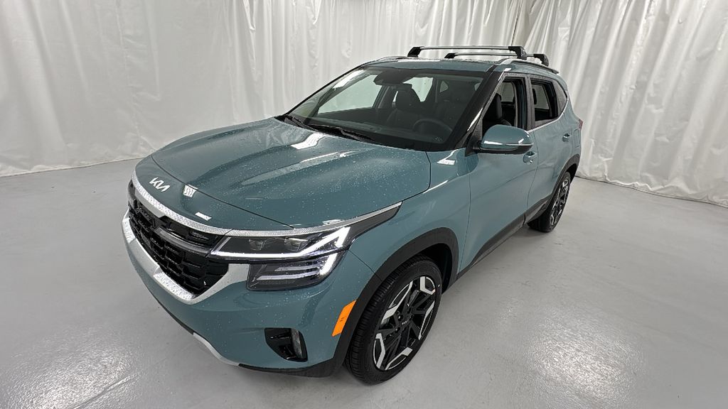 2026 Kia Seltos SX photo 7