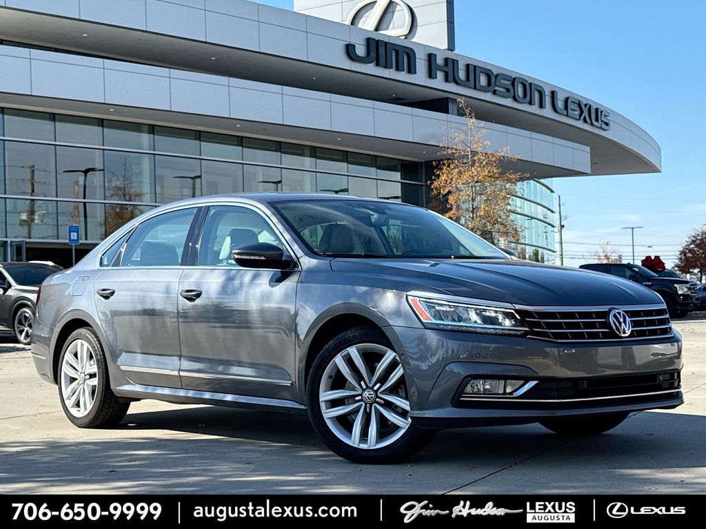 2017 Volkswagen Passat SEL Premium