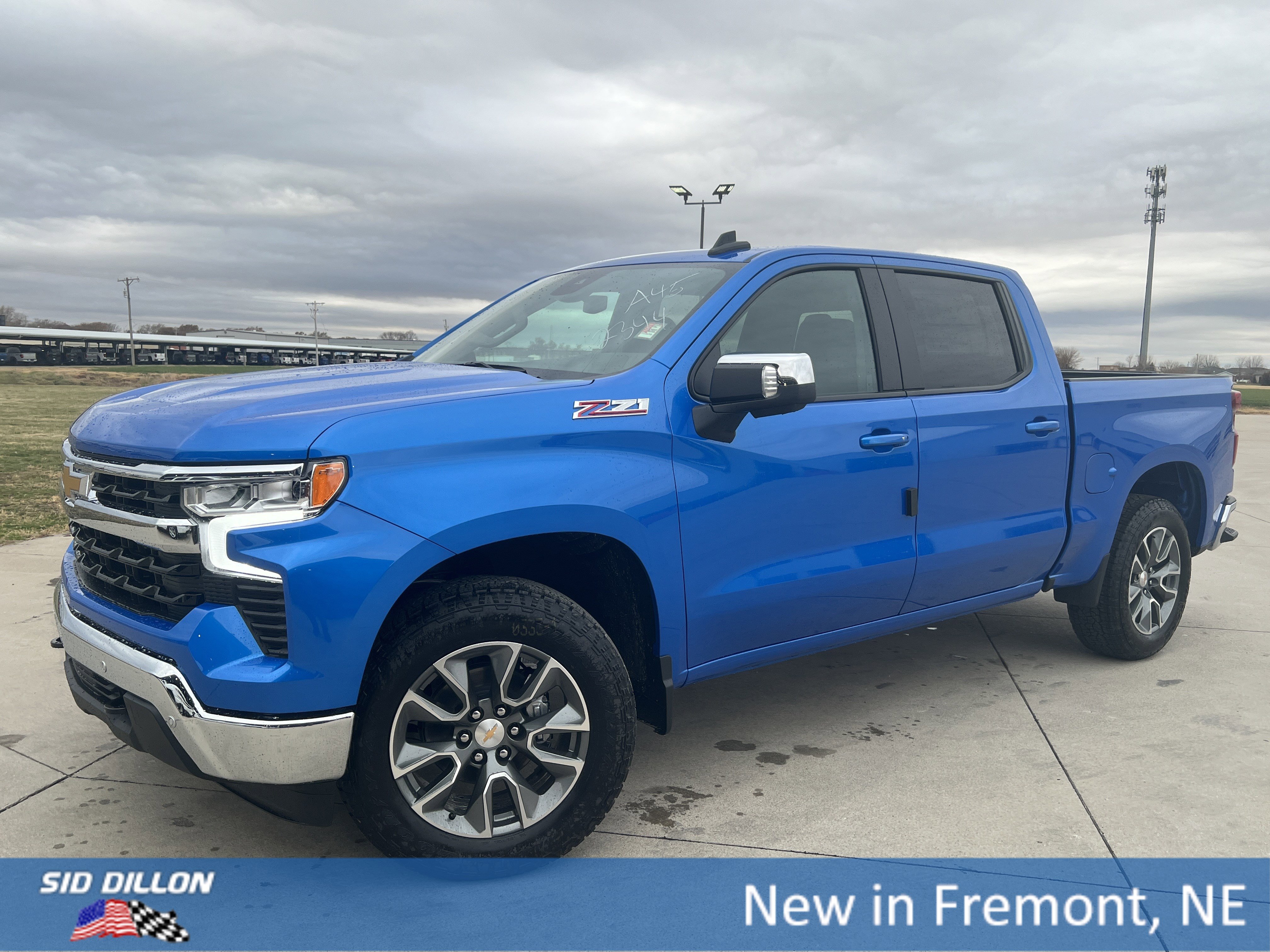 2026 Chevrolet Silverado 1500 LT's photo