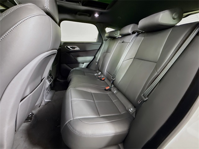 2026 Land Rover Range Rover Velar SE photo 22