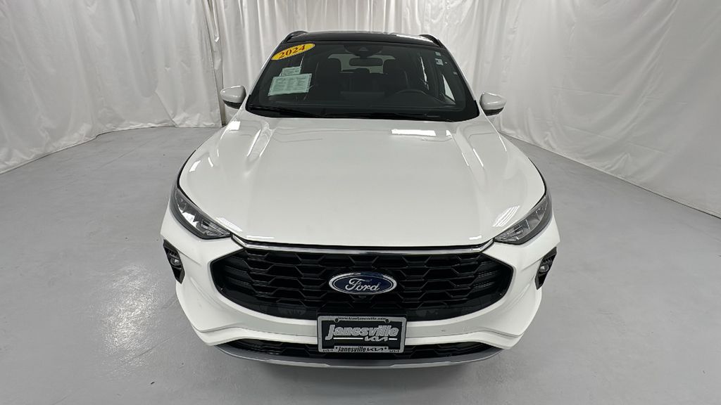2024 Ford Escape ST-Line Select photo 8