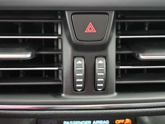 2026 Ford Escape Platinum photo 17
