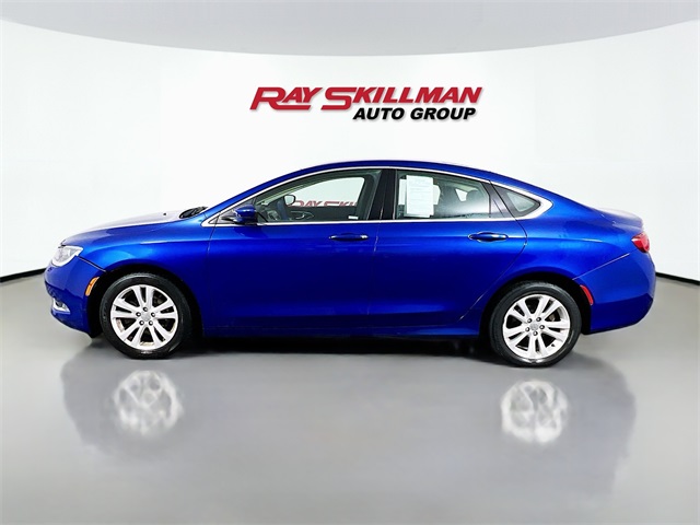2015 Chrysler 200 Limited photo 4