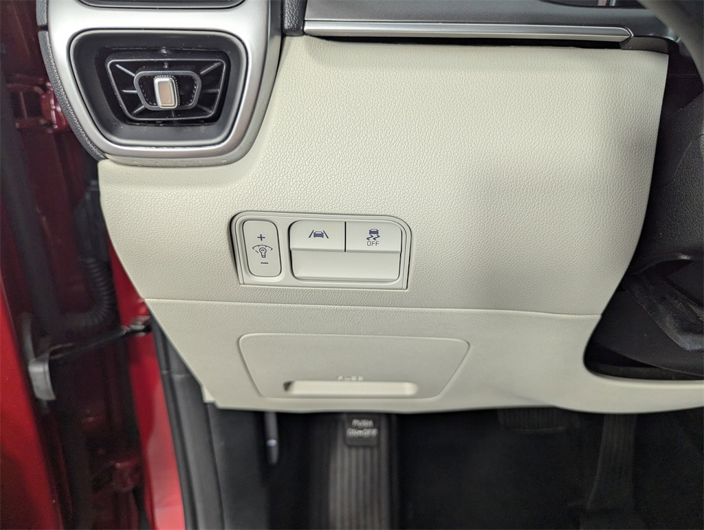 2023 Kia Sorento S photo 16