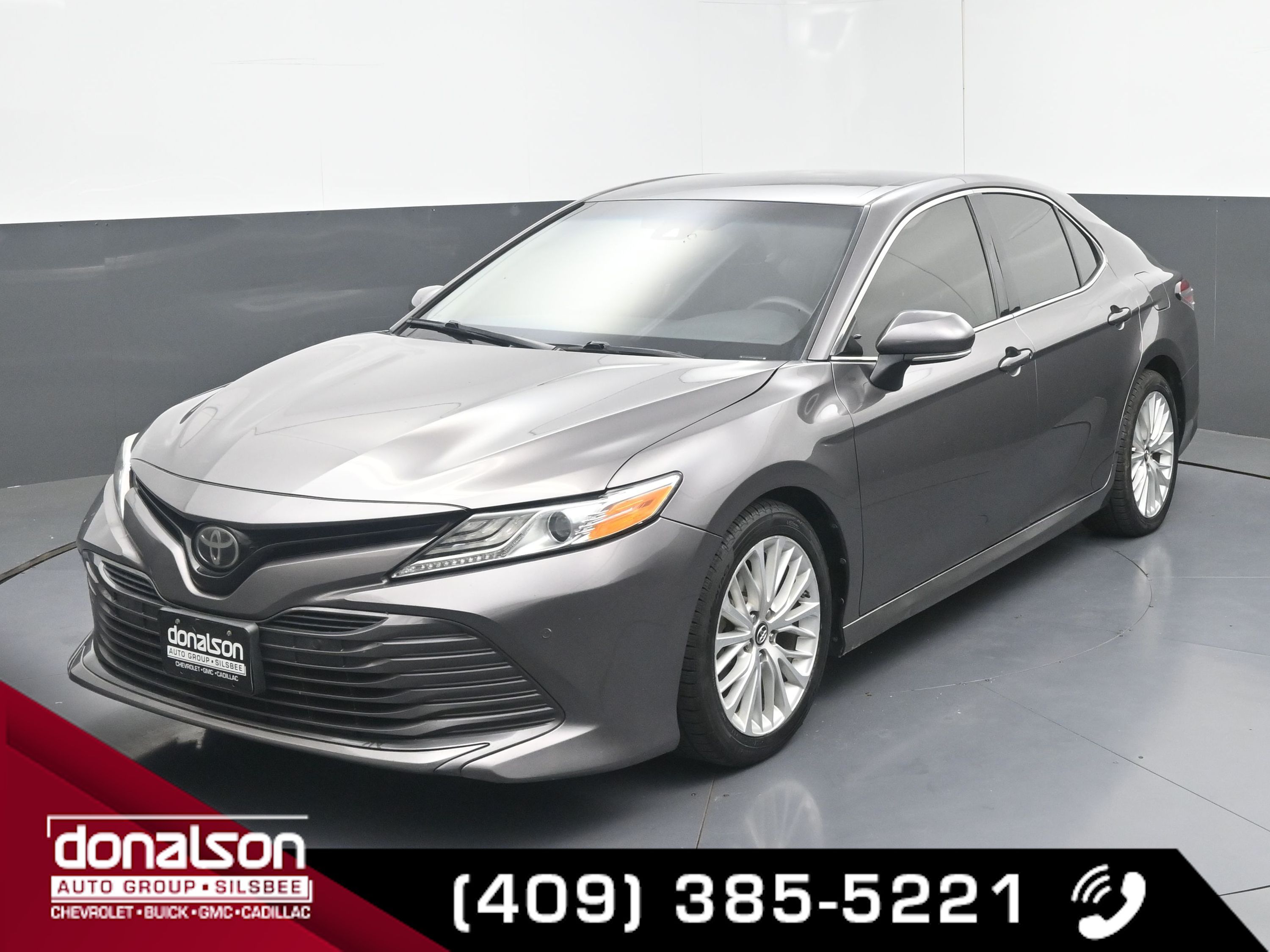 2018 Toyota Camry LE photo 4