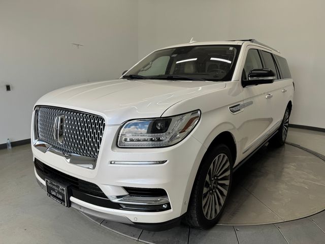 2019 Lincoln Navigator L Reserve photo 30