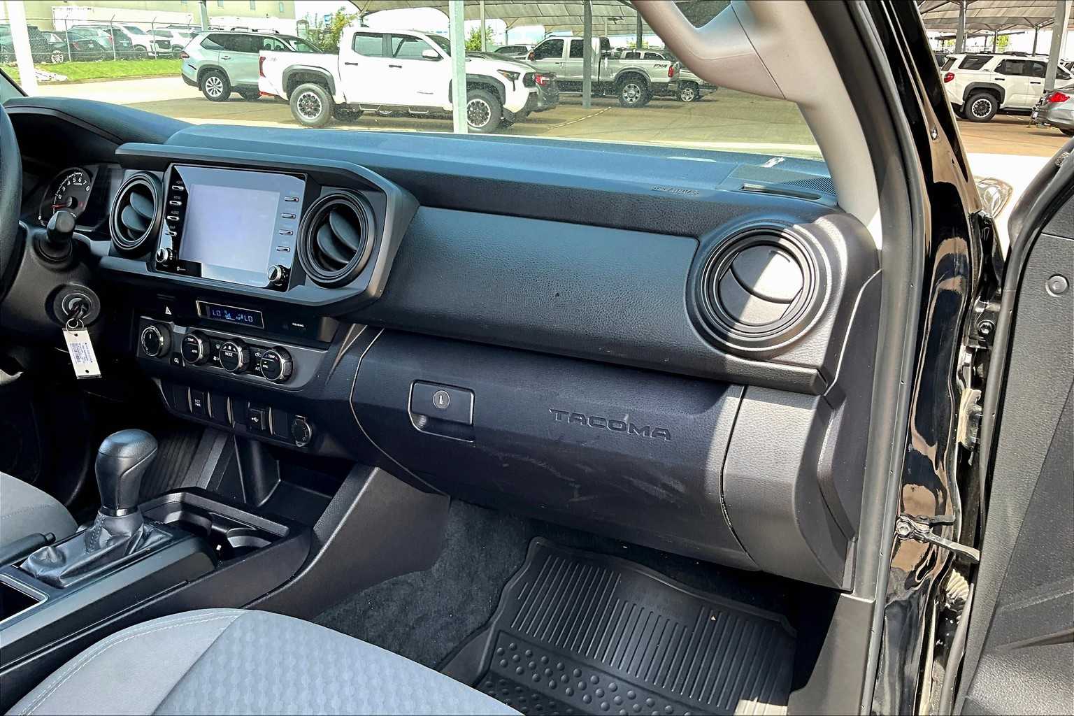 2023 Toyota Tacoma SR photo 15