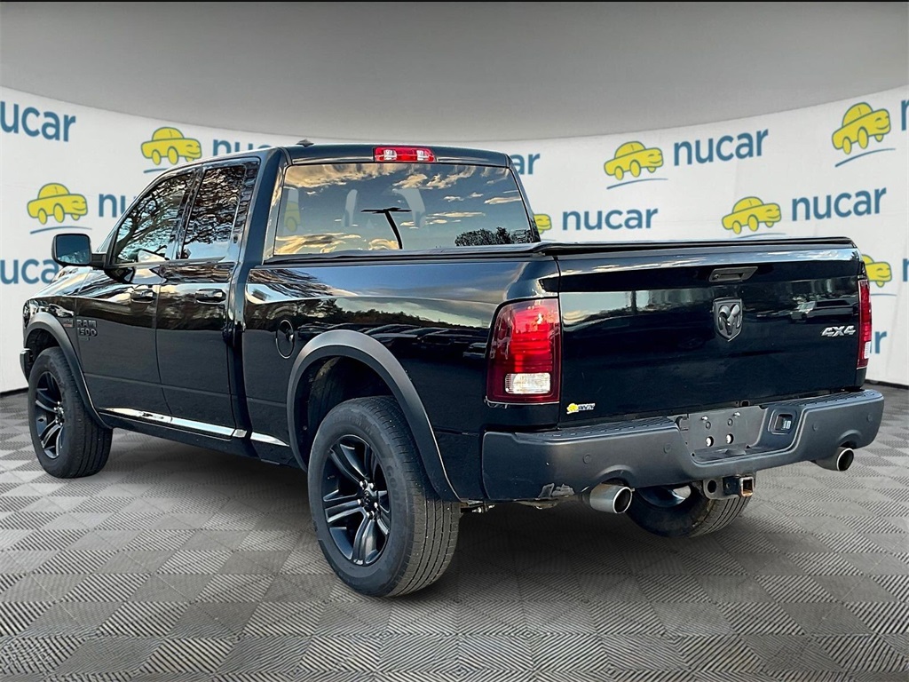 2021 Ram 1500 Classic Warlock photo 4