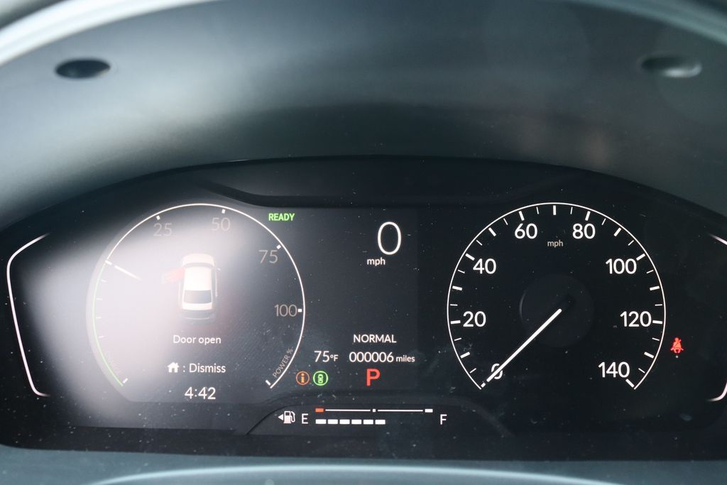 2025 Honda Civic Hybrid Sport photo 29