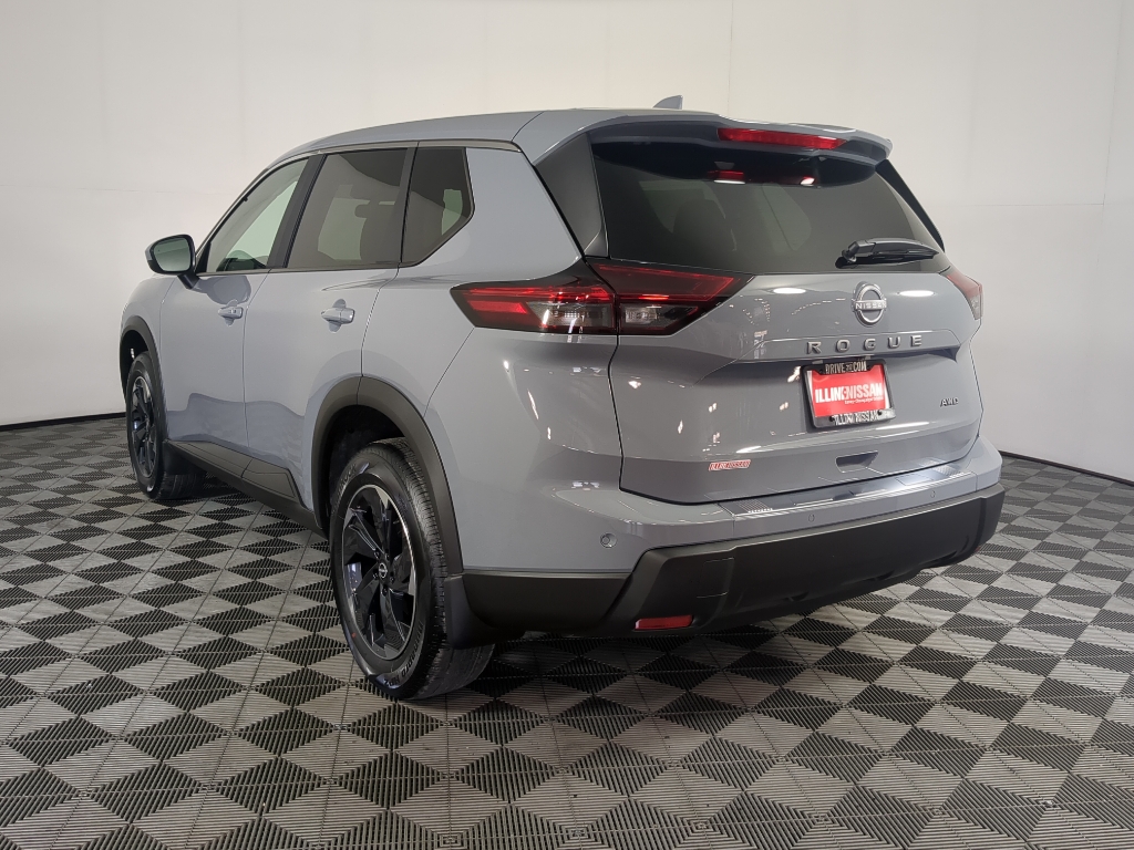 2026 Nissan Rogue SV photo 3