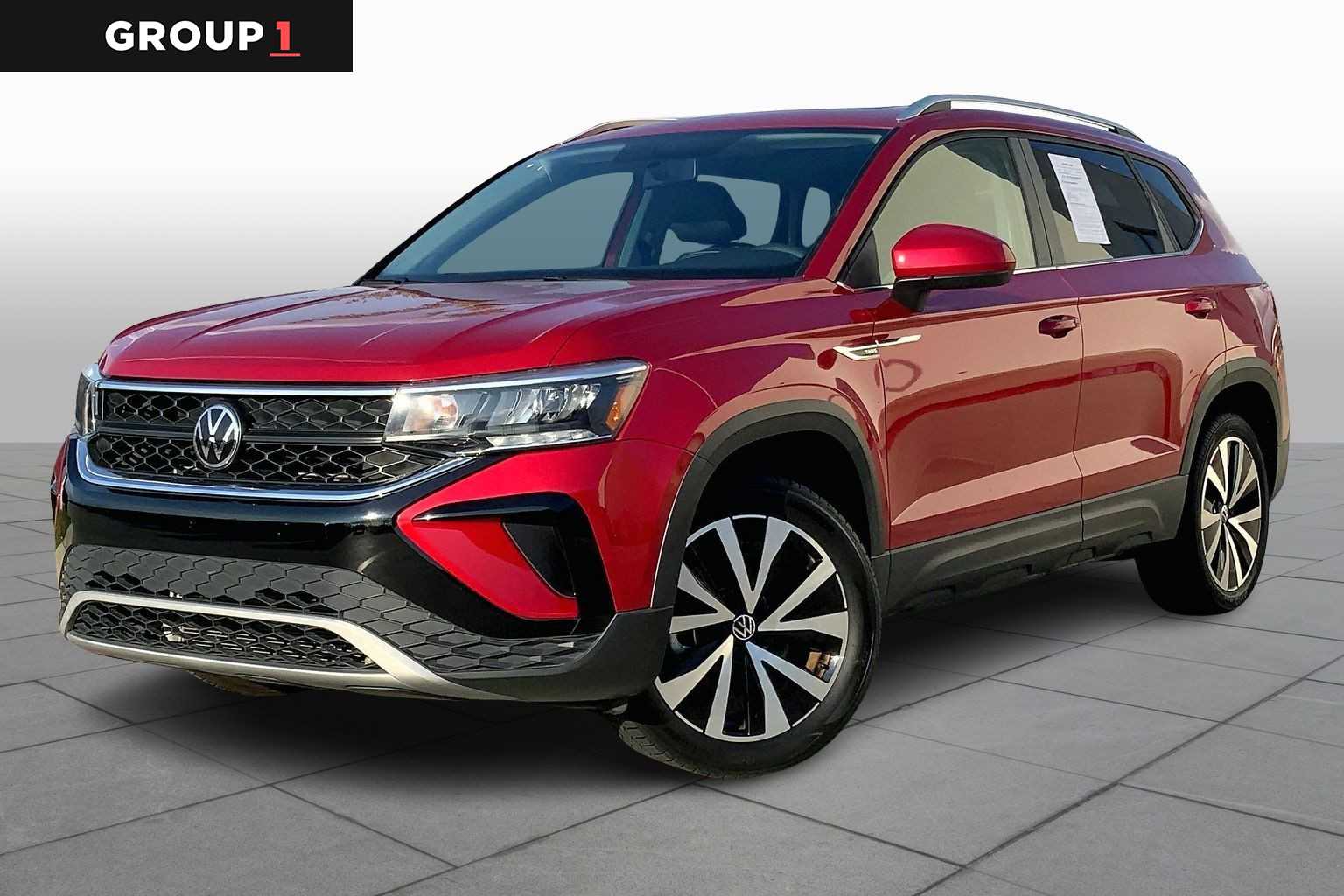 2022 Volkswagen Taos SE's photo