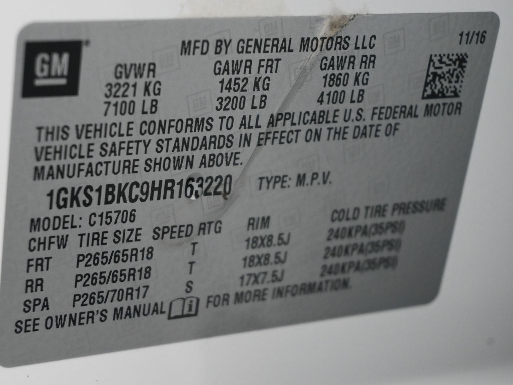 2017 Gmc Yukon SLT photo 17
