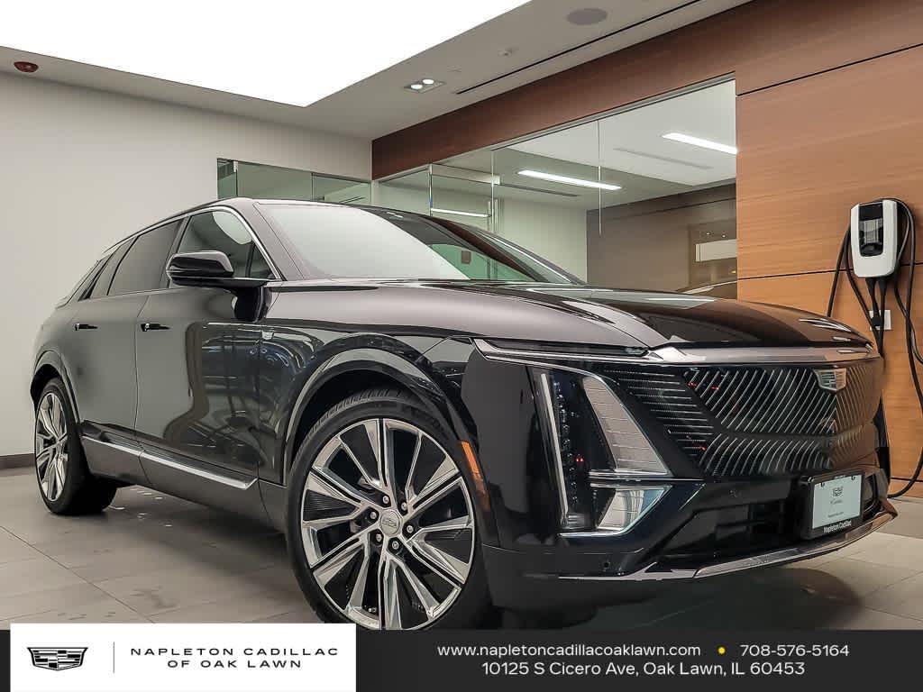 2024 Cadillac LYRIQ Luxury 3's photo