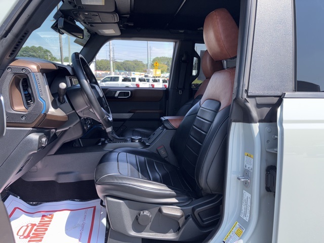 2021 Ford Bronco Outer Banks photo 12