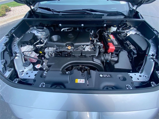 2021 Toyota RAV4 XLE photo 15