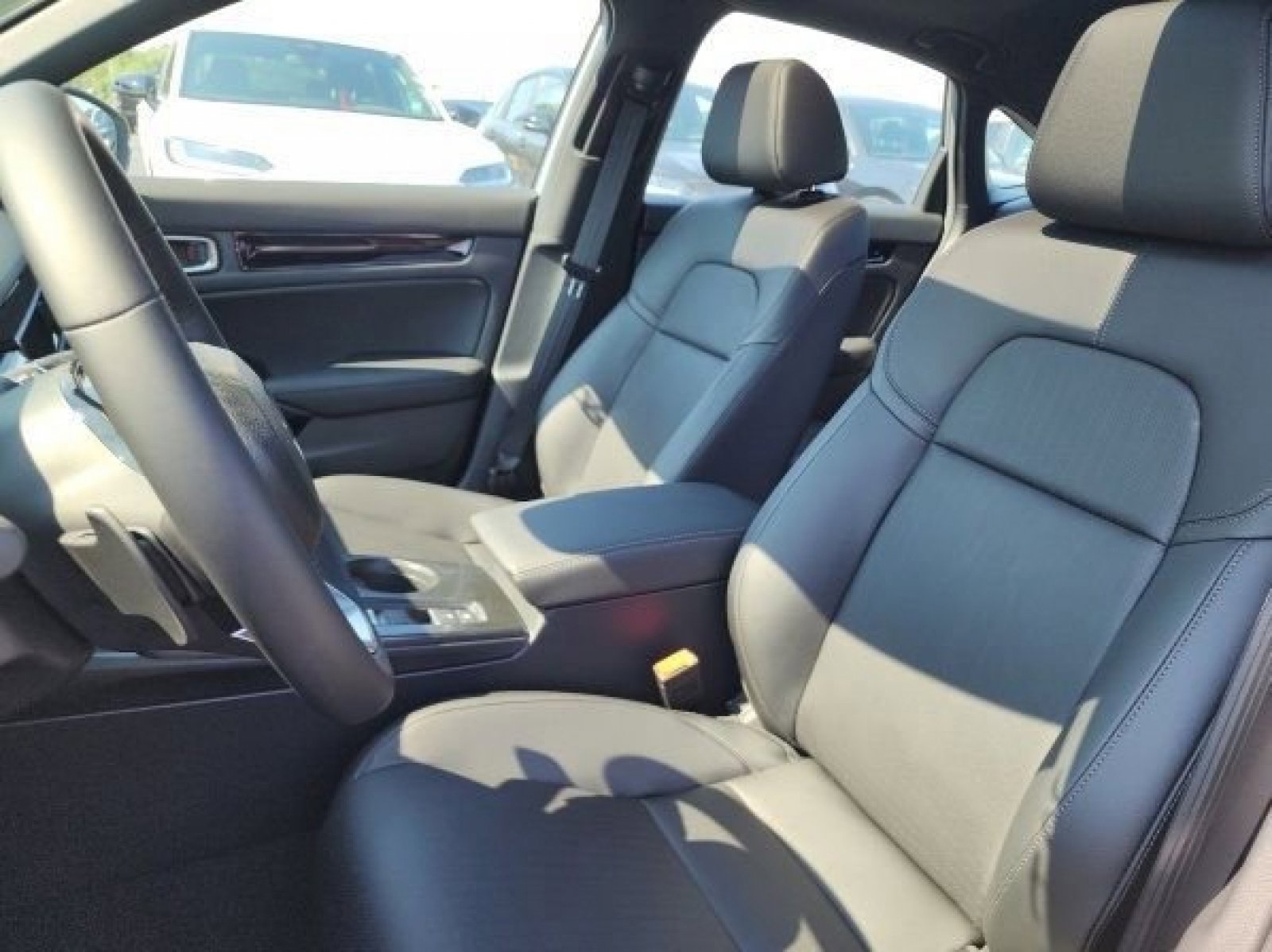 2026 Honda Civic Hybrid Sport Touring photo 4