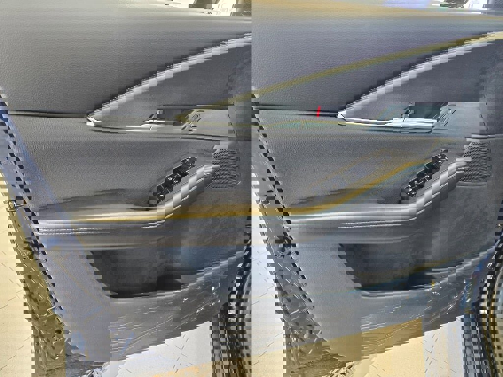 2025 Mazda CX-30 2.5 S photo 16