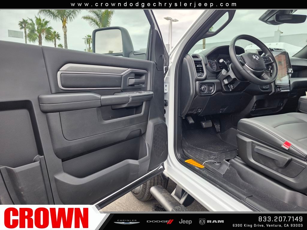 2026 Ram 2500 Tradesman photo 12