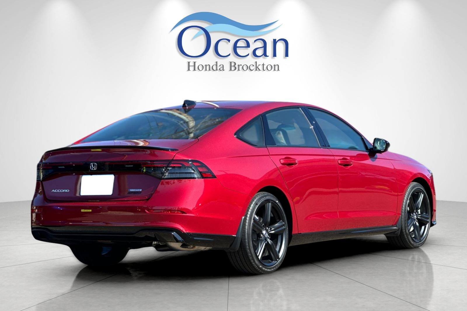 2025 Honda Accord Hybrid Sport-L photo 5