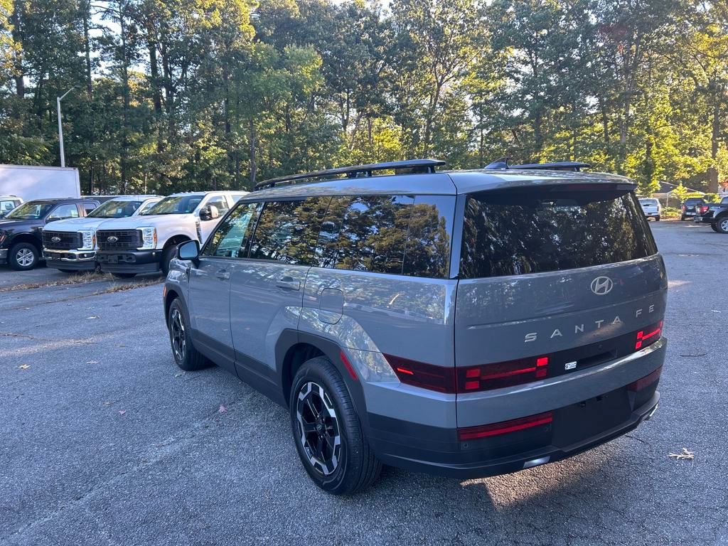 2025 Hyundai Santa Fe SEL photo 3